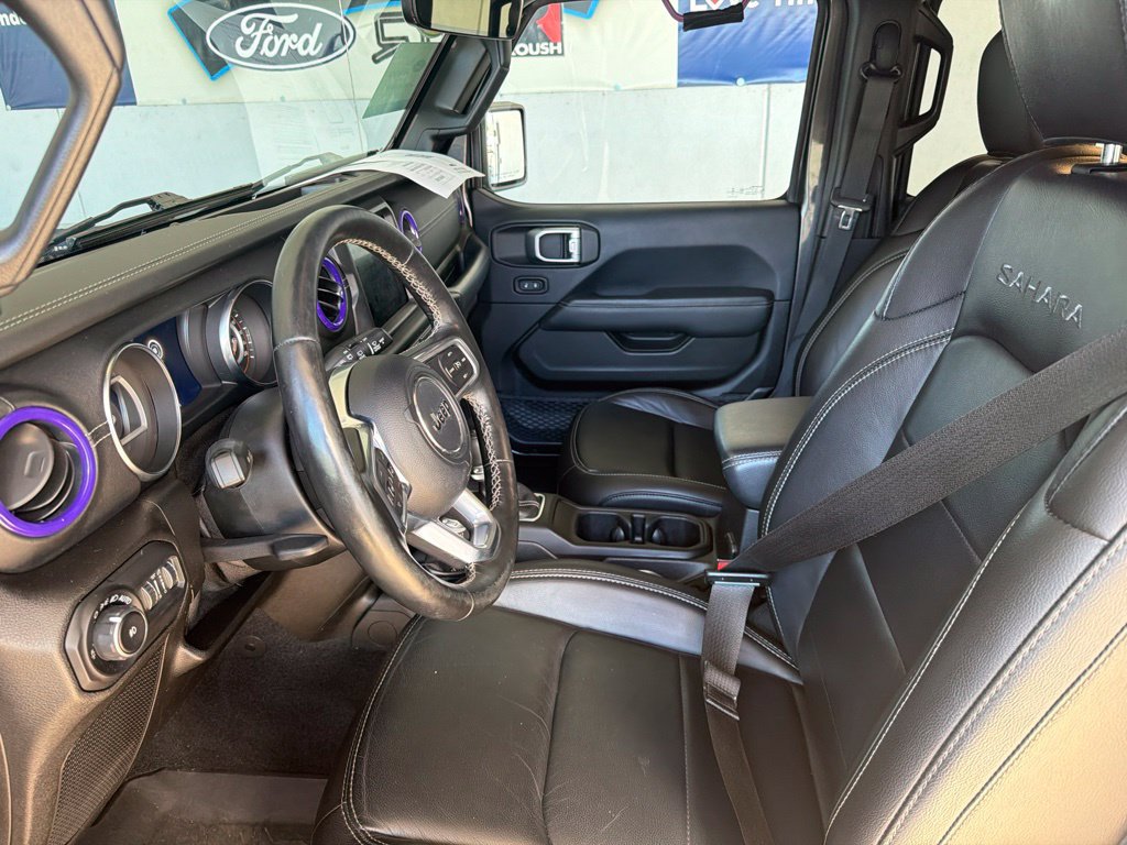 Used 2019 Jeep Wrangler Unlimited Sahara AWD/4WD image 14