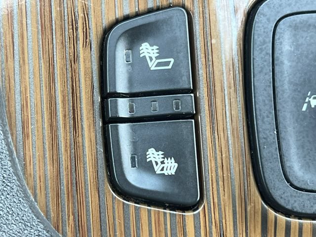 Used 2021 GMC Acadia SLE w/ Driver Convenience Package AWD/4WD image 33