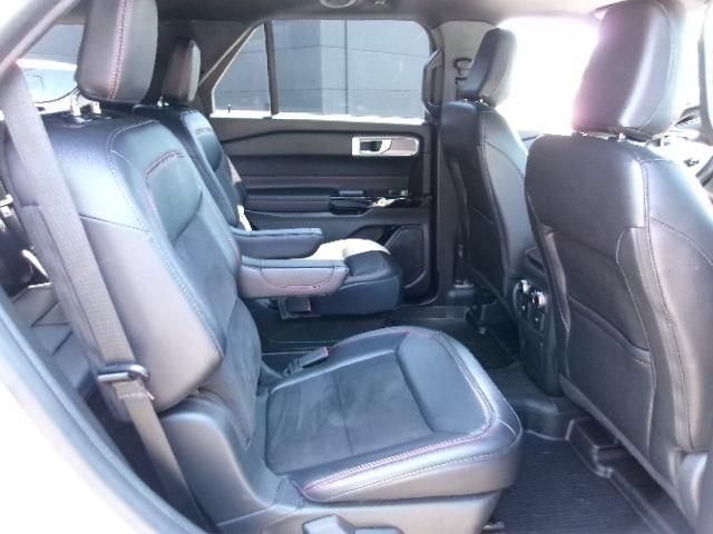 Certified 2023 Ford Explorer ST-Line w/ Class IV Trailer Tow Package AWD/4WD image 5