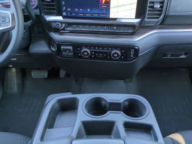 Used 2025 Chevrolet Silverado 1500 LT w/ Safety Package image 21