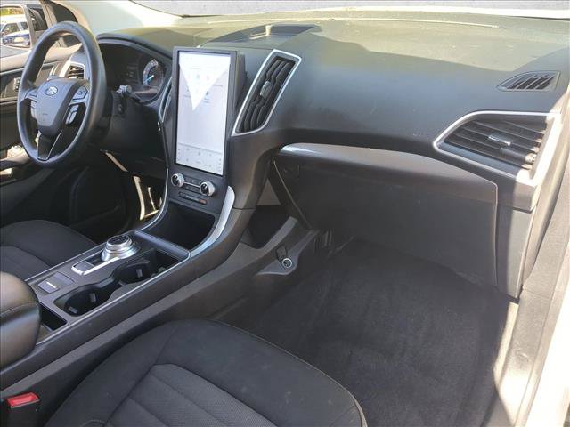 Certified 2024 Ford Edge SE w/ Black Appearance Package AWD/4WD image 21
