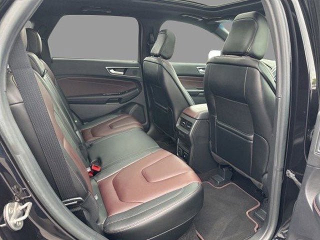 Certified 2020 Ford Edge Titanium w/ Equipment Group 301A AWD/4WD image 11