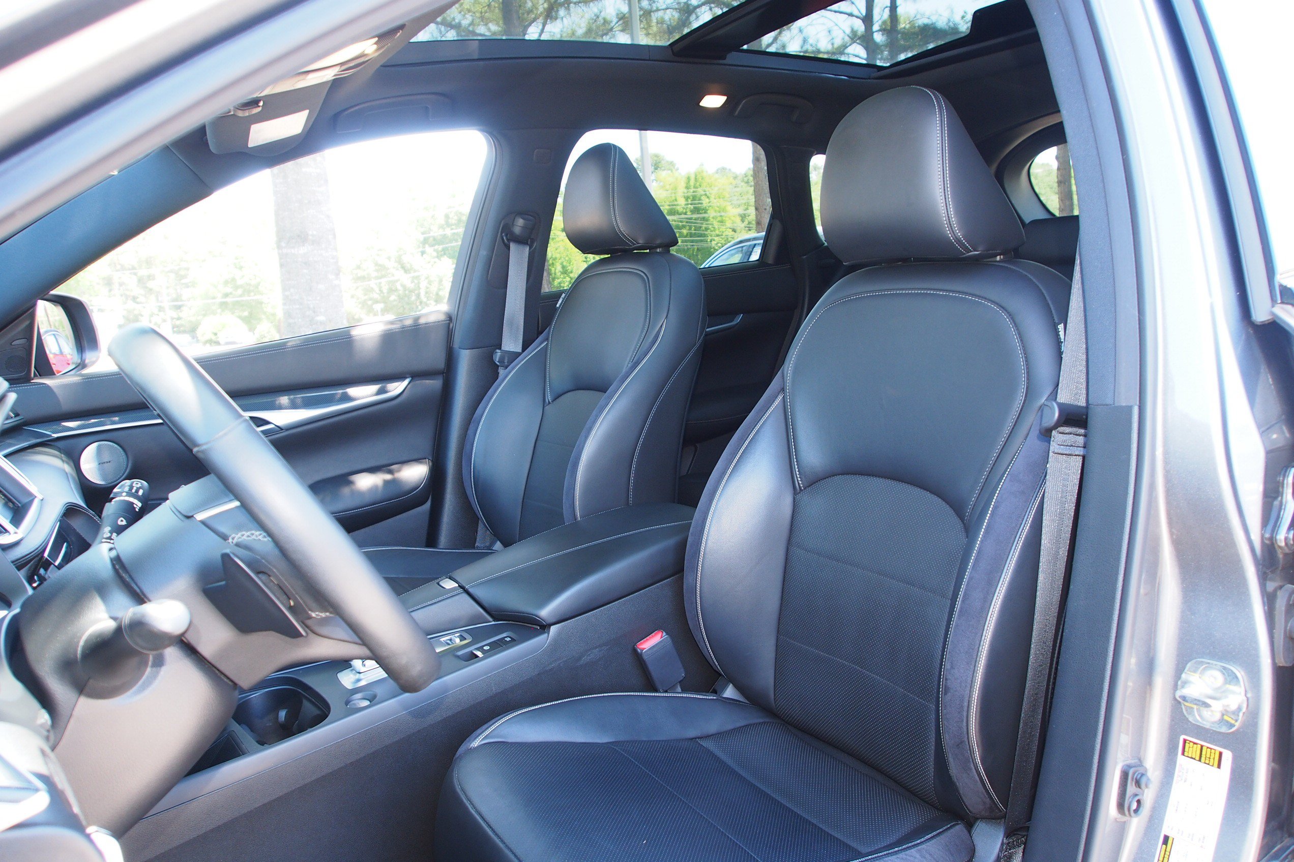 Used 2023 INFINITI QX50 Sport FWD image 19