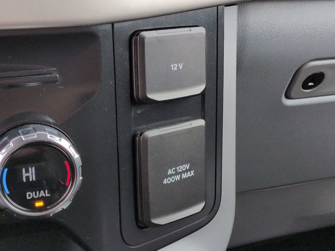 Certified 2021 Ford F150 XLT w/ Equipment Group 302A High image 22