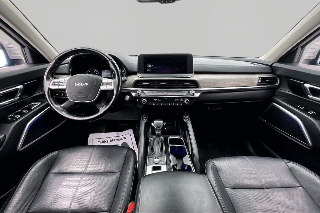Used 2022 Kia Telluride EX w/ EX Premium Package AWD/4WD image 16