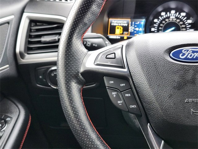 Certified 2022 Ford Edge ST-Line image 28