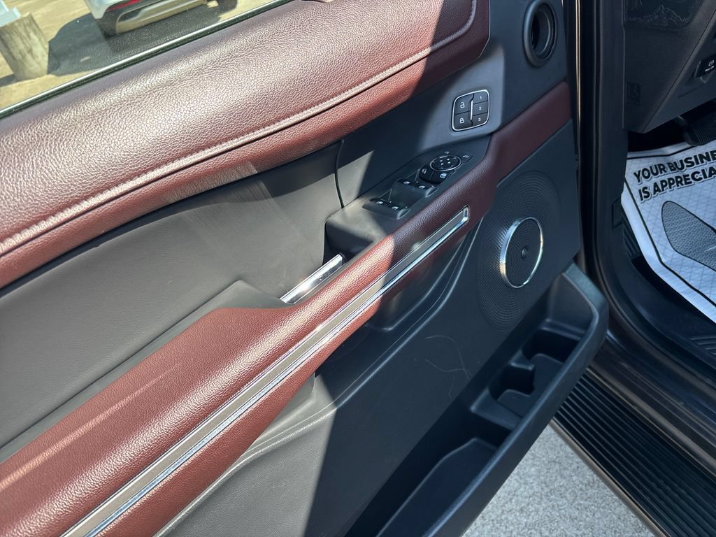 Certified 2024 Ford Expedition Limited RWD image 13