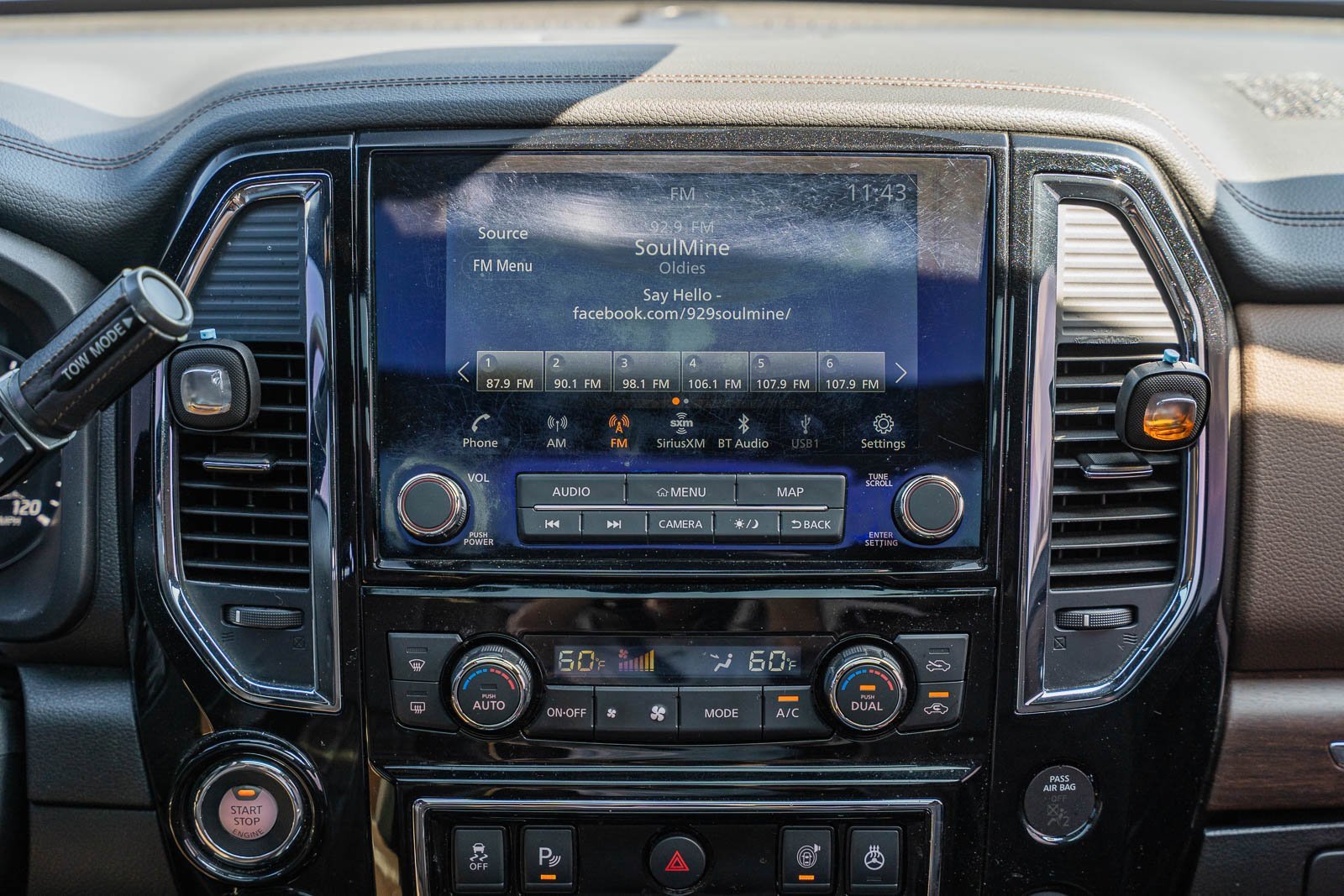 Used 2023 Nissan Titan Platinum Reserve w/ Moonroof Package image 47