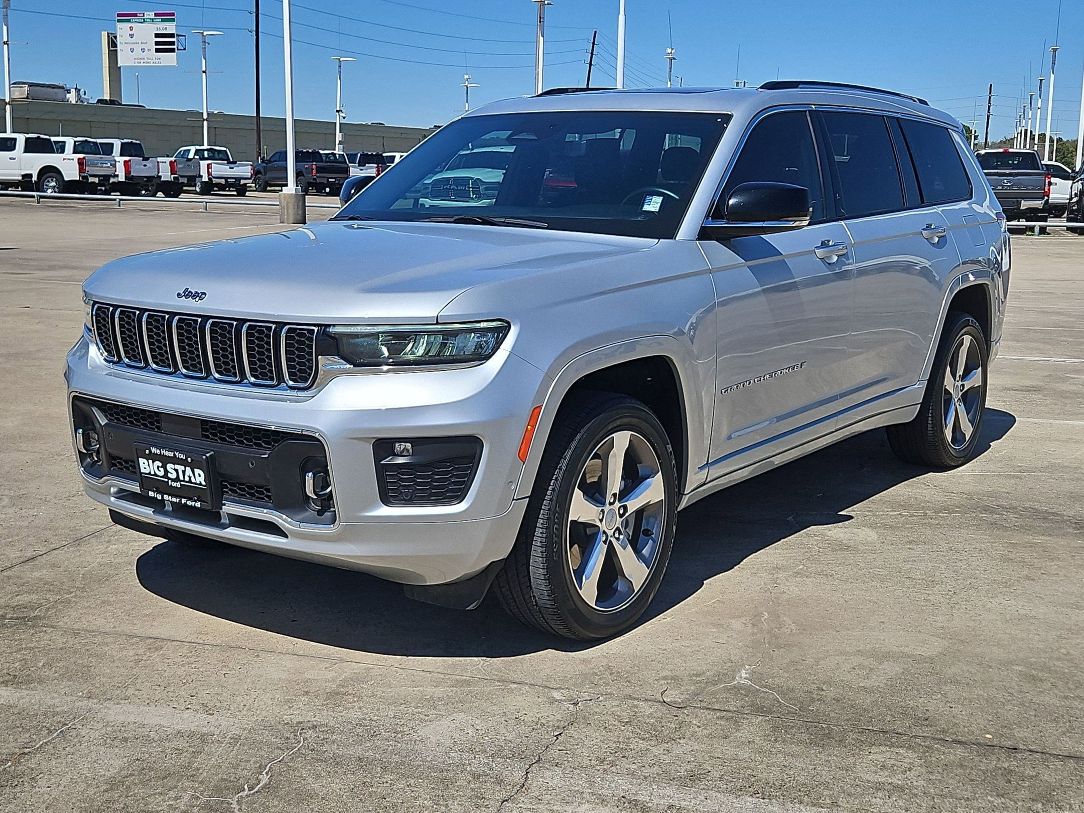 Used 2021 Jeep Grand Cherokee L Overland w/ Luxury Tech Group IV AWD/4WD image 10