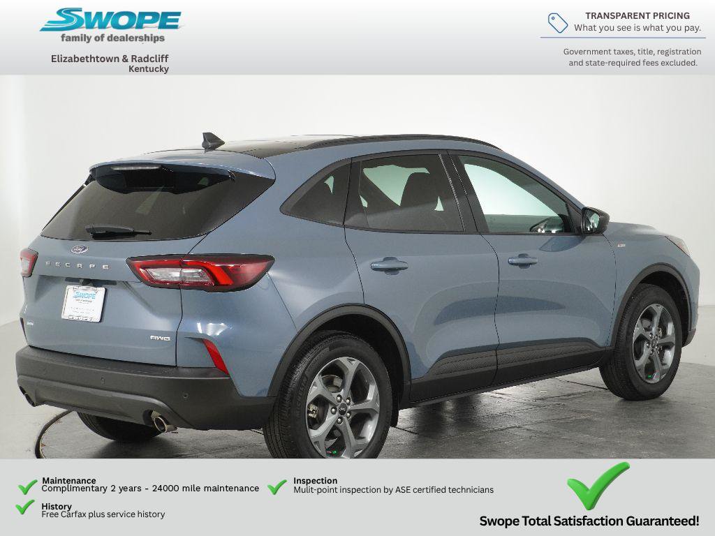 Certified 2025 Ford Escape ST-Line w/ Tech Pack #1 AWD/4WD image 3