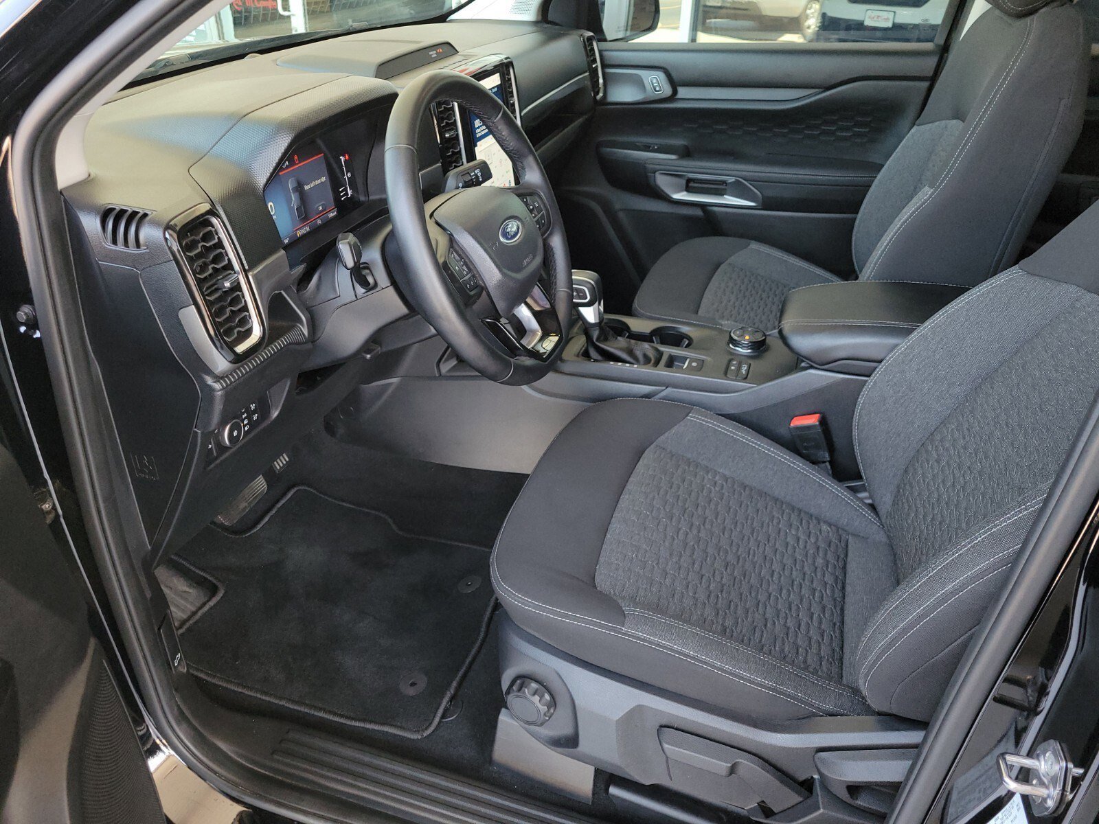 Certified 2024 Ford Ranger XLT w/ FX4 Off-Road Package image 17