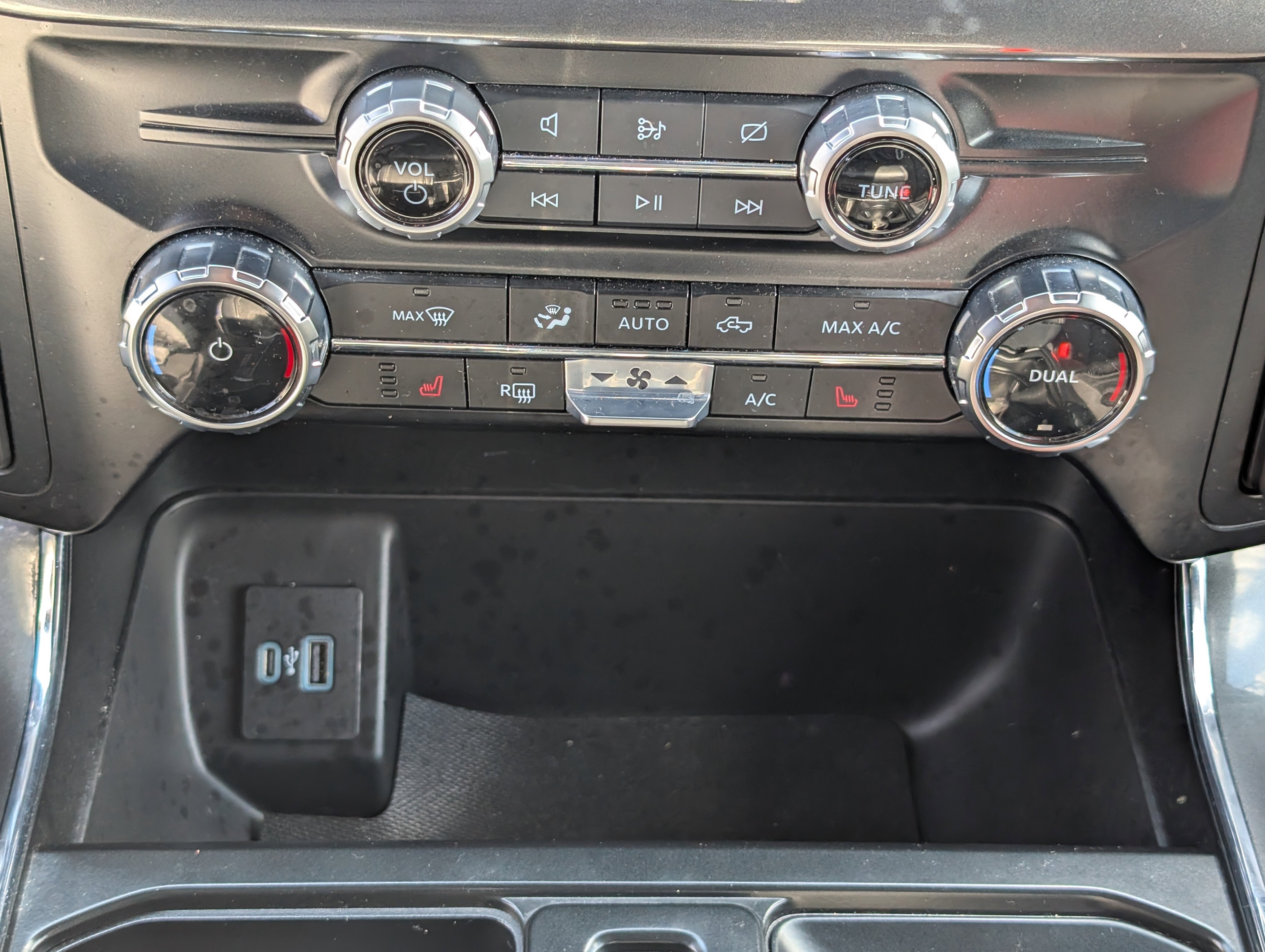 Certified 2023 Ford F150 XLT w/ Equipment Group 302A High image 24