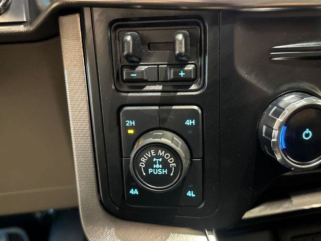 Certified 2024 Ford F150 Platinum w/ Equipment Group 703A Plus AWD/4WD image 31