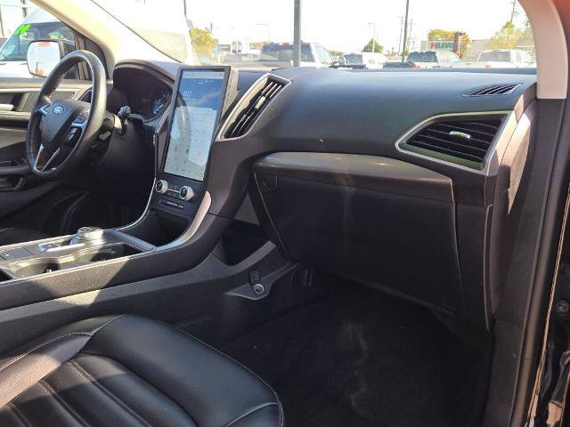Certified 2024 Ford Edge SEL AWD/4WD image 6