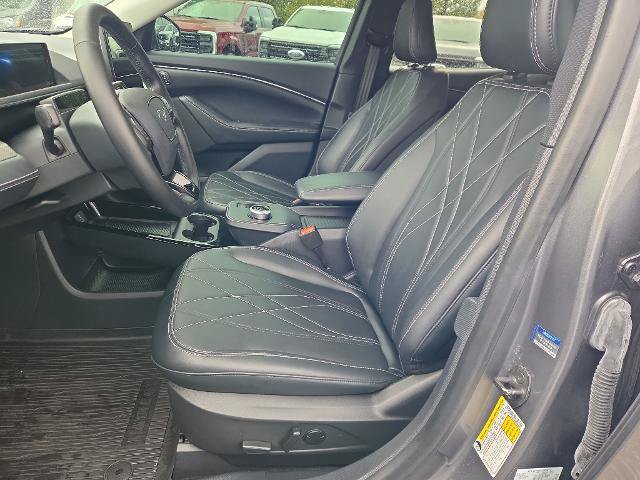 Certified 2023 Ford Mustang Mach-E Select AWD/4WD image 15