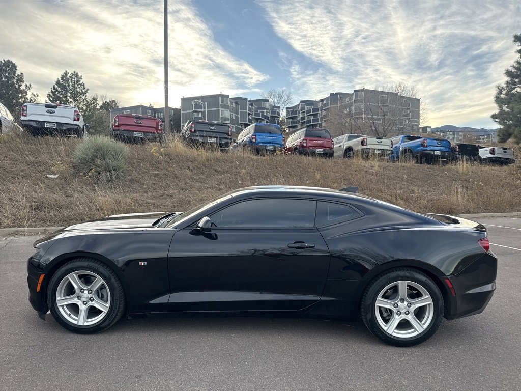Used 2024 Chevrolet Camaro LT image 2