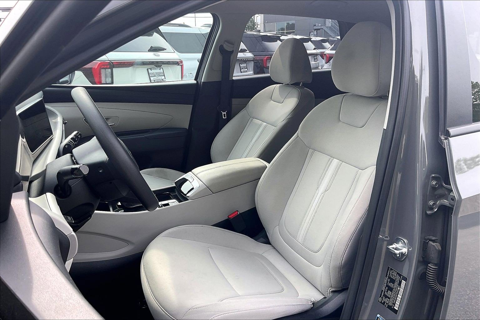 Used 2025 Hyundai Tucson SEL FWD image 24