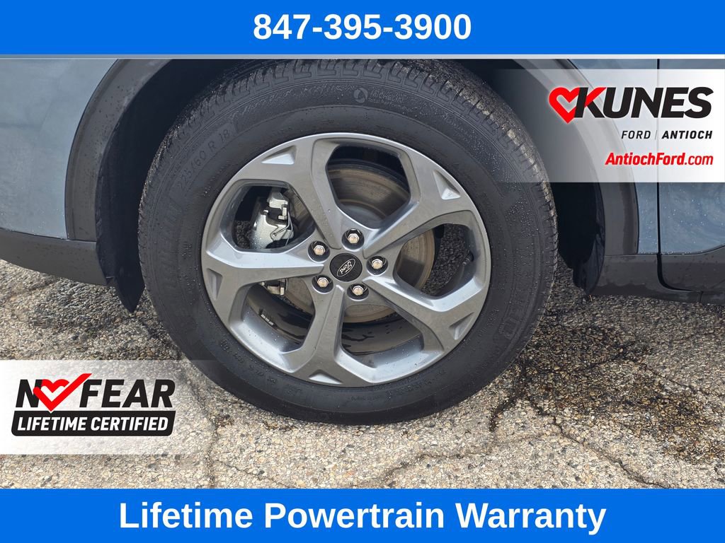 Certified 2025 Ford Escape ST-Line AWD/4WD image 12