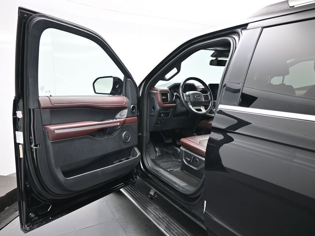 Certified 2024 Ford Expedition Max Limited image 9