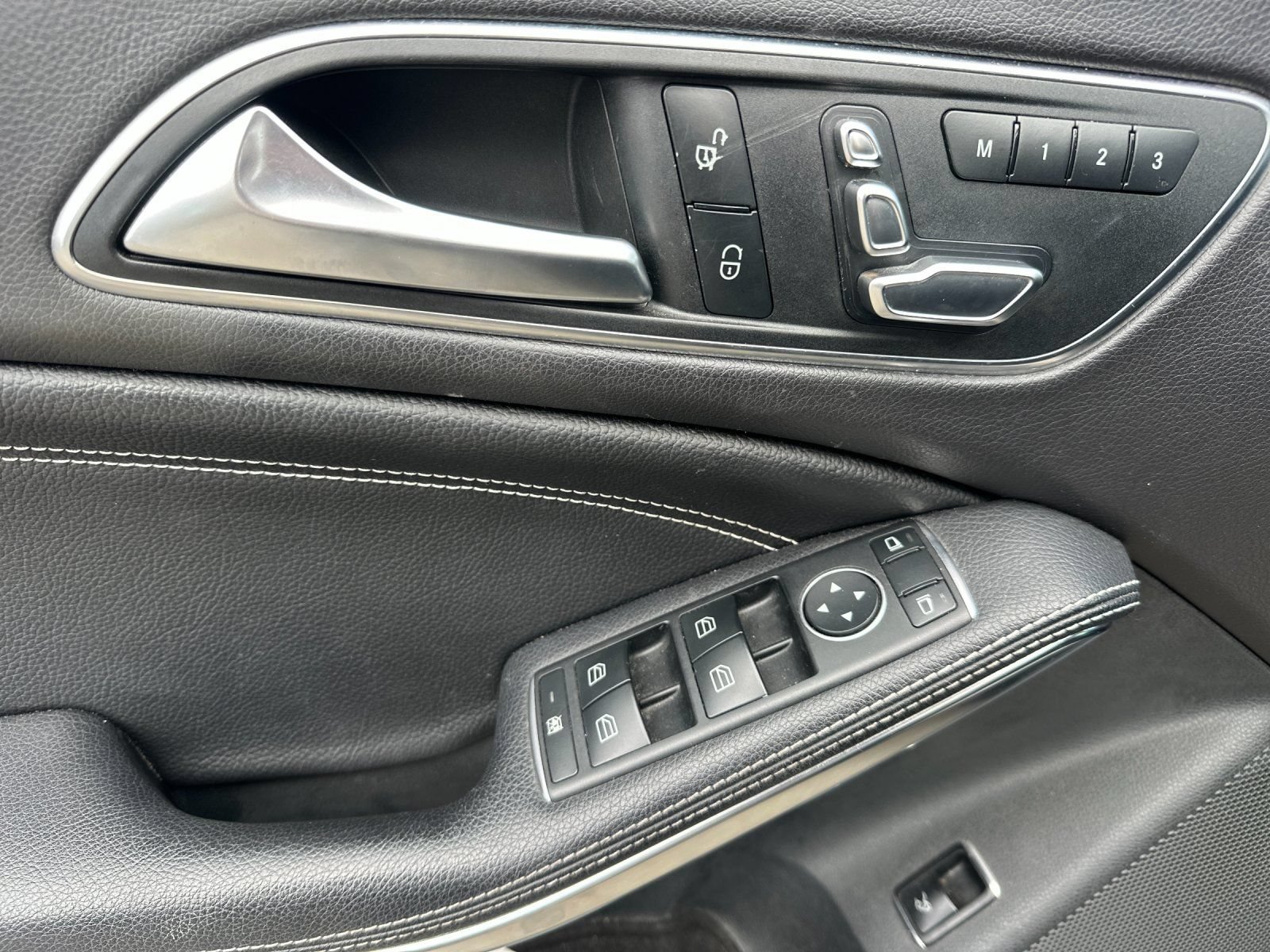 Used 2019 Mercedes-Benz CLA 250 image 10