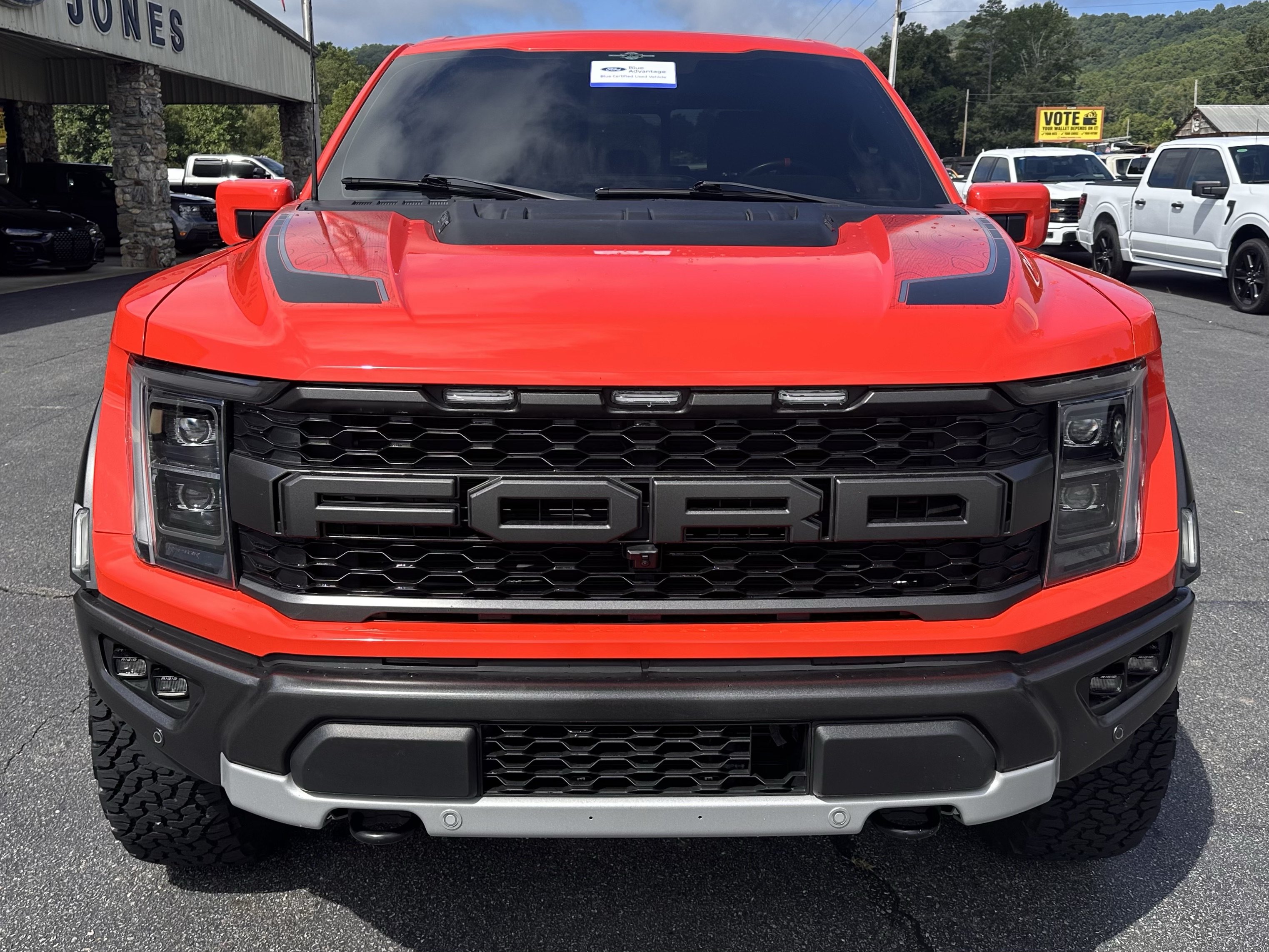 Certified 2023 Ford F150 Raptor w/ Raptor 37 Performance Package AWD/4WD image 3