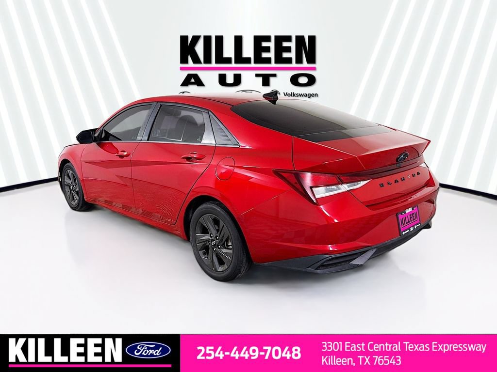 Used 2023 Hyundai Elantra SEL FWD image 7