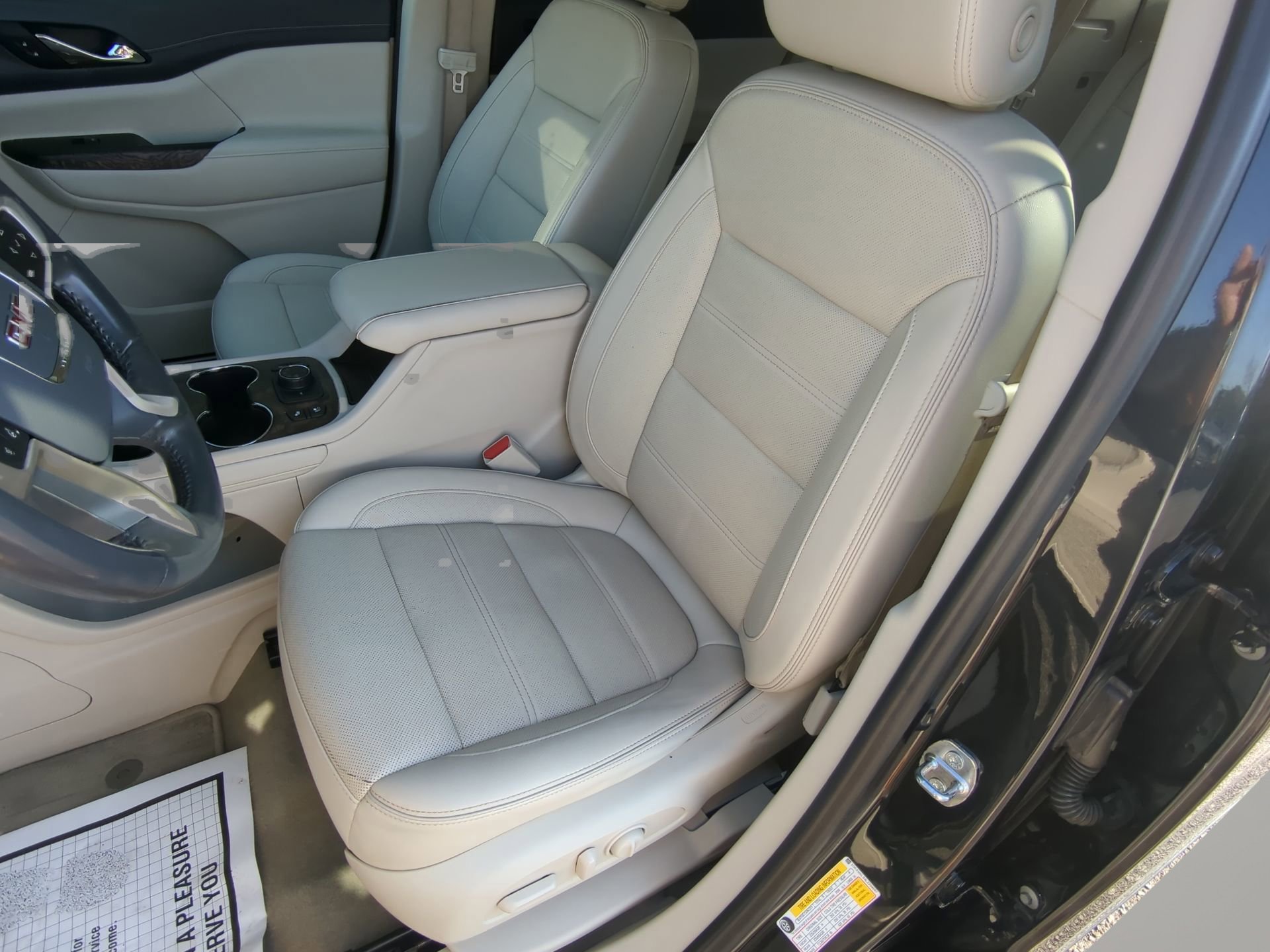 Used 2020 GMC Acadia Denali AWD/4WD image 50