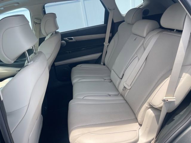 Used 2025 Genesis GV80 2.5T Prestige AWD/4WD image 18