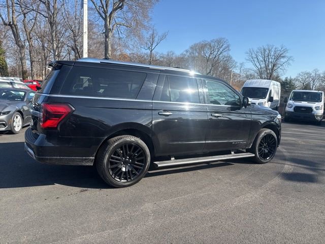 Certified 2022 Ford Expedition Max Platinum image 5