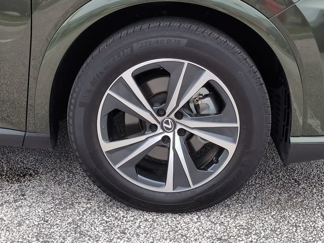 Used 2025 Lexus RX 350 Premium w/ Accessory Package (Z1) FWD image 11