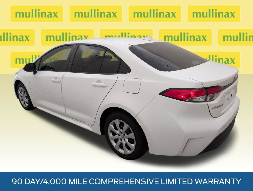 Used 2024 Toyota Corolla LE FWD image 9
