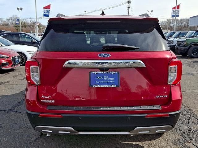 Certified 2022 Ford Explorer XLT w/ Equipment Group 202A AWD/4WD image 5