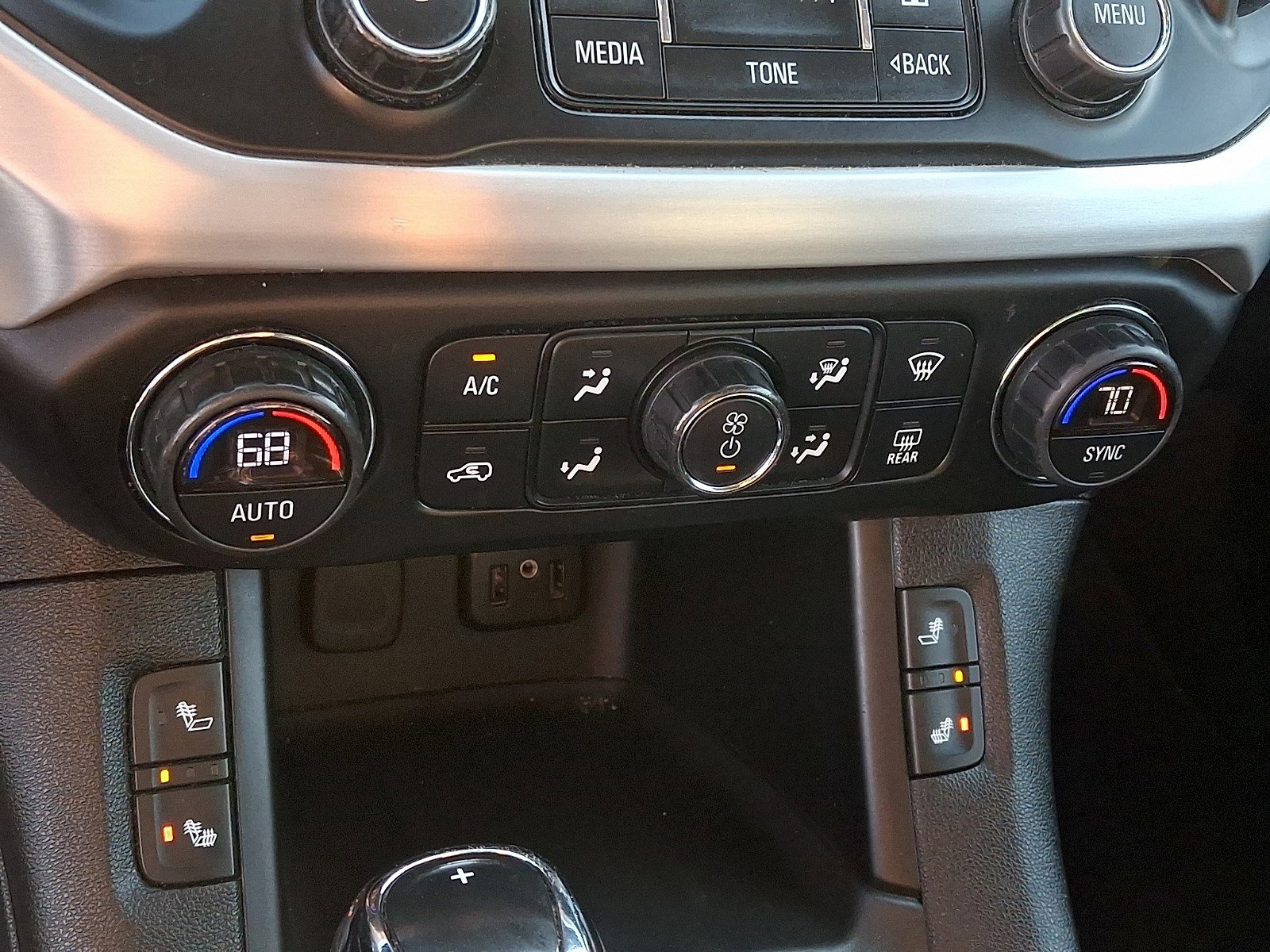 Used 2019 GMC Acadia SLT image 14