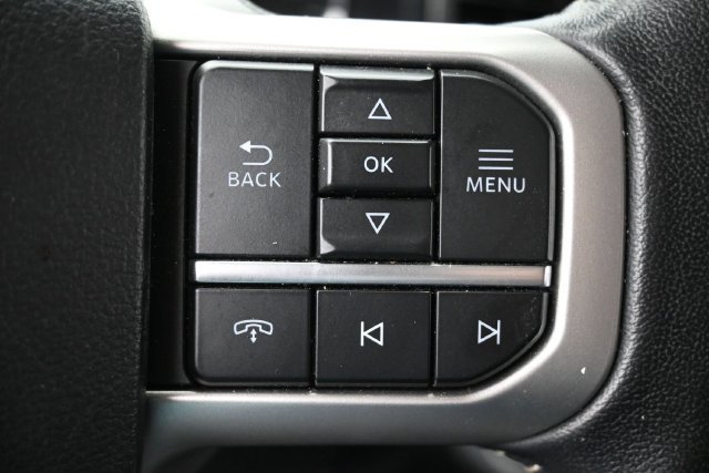 Certified 2024 Ford Expedition XLT RWD image 17