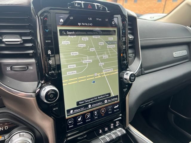 Used 2019 RAM 1500 Laramie AWD/4WD image 16