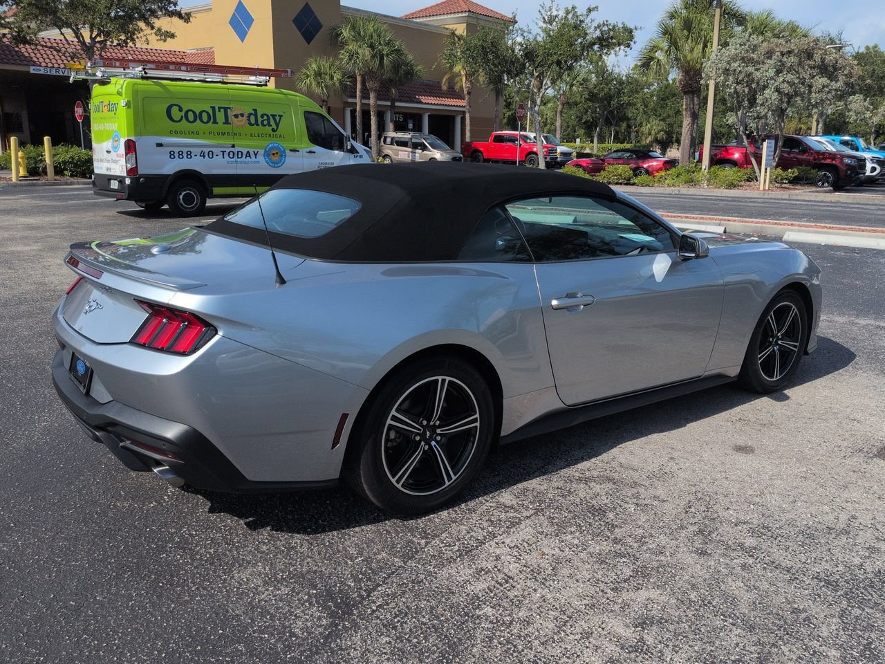 Certified 2025 Ford Mustang Premium RWD image 4