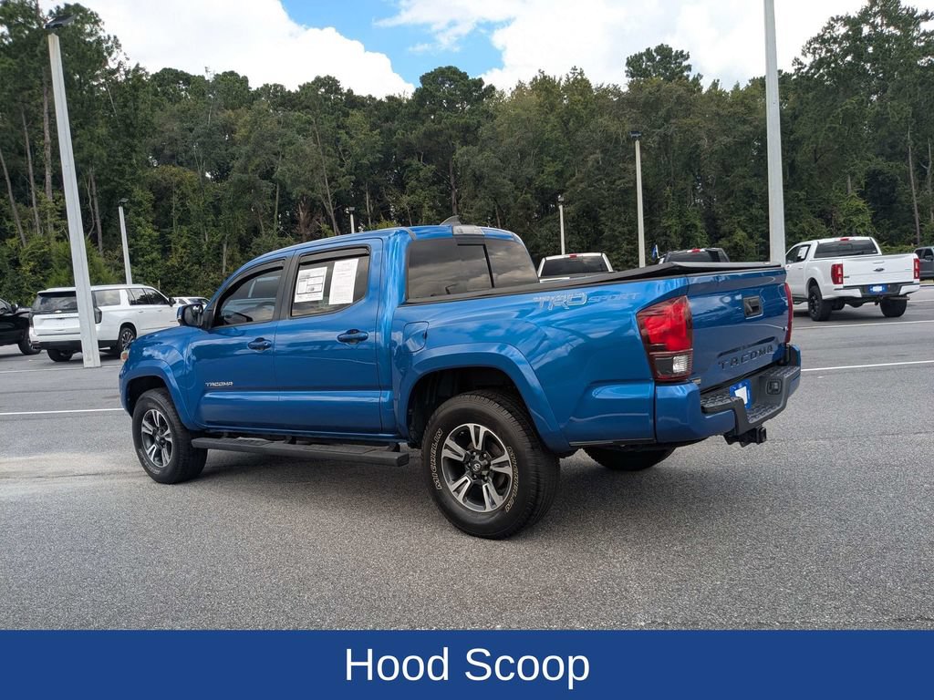 Used 2018 Toyota Tacoma TRD Sport RWD image 6