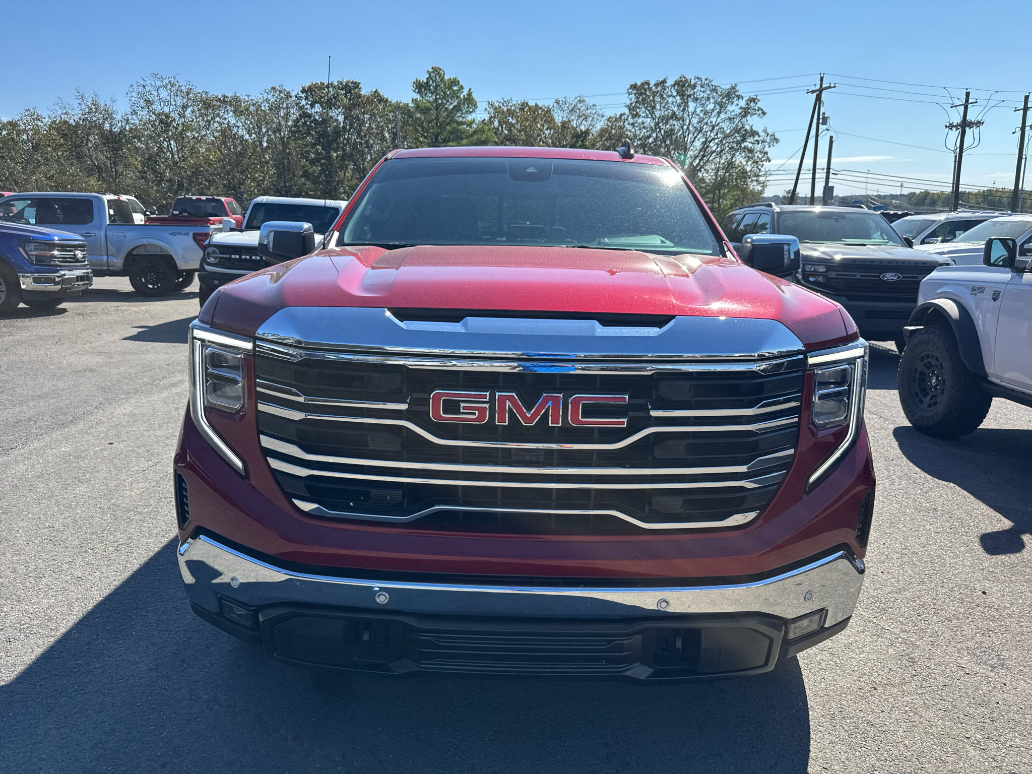 Used 2024 GMC Sierra 1500 SLT w/ SLT Premium Plus Package AWD/4WD image 2