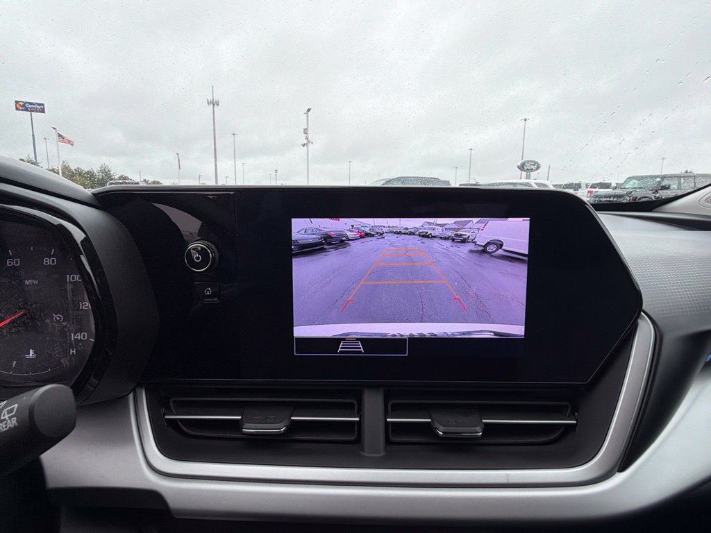 Used 2024 Chevrolet Trax LS FWD image 36