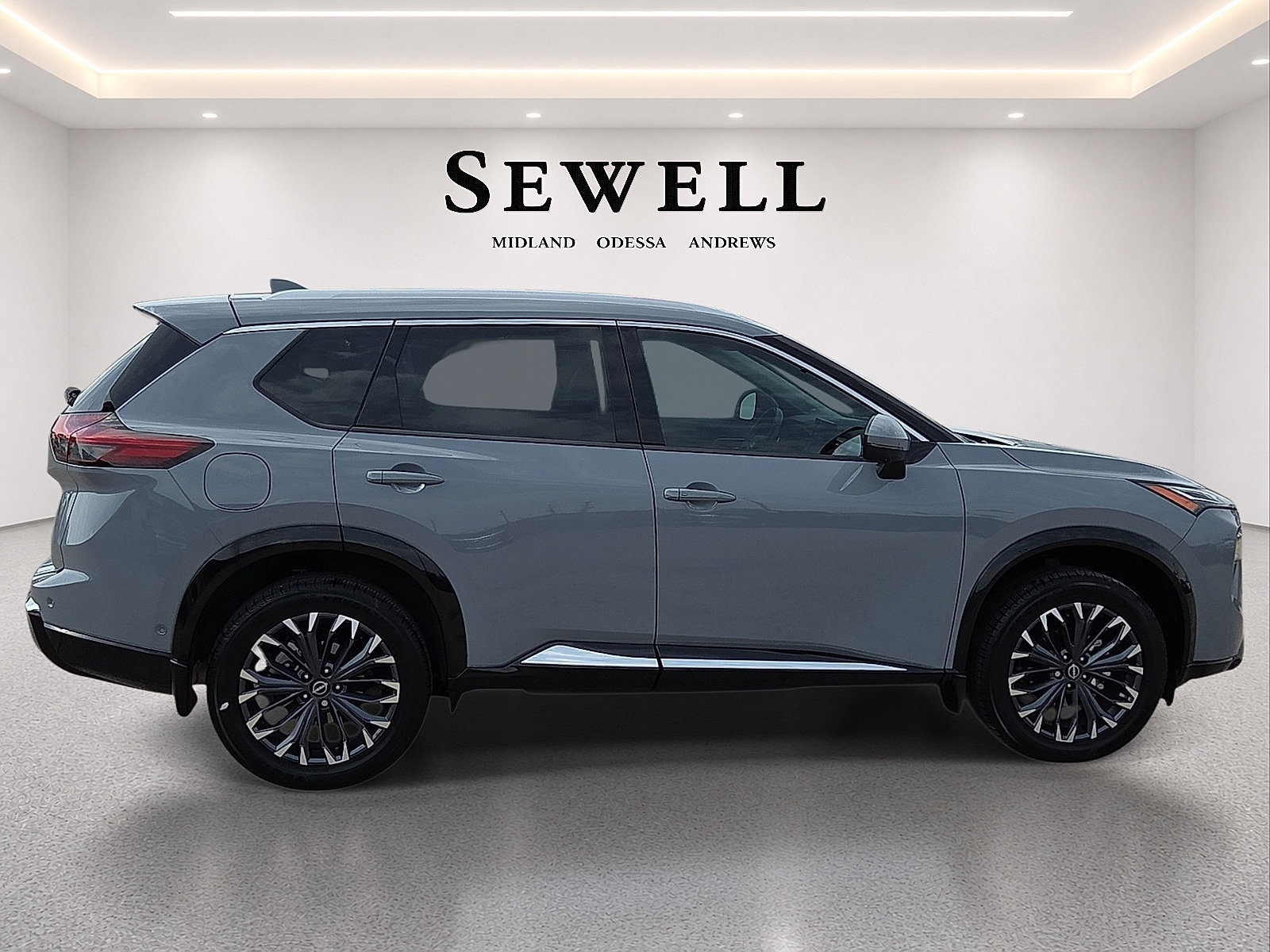 Used 2024 Nissan Rogue Platinum w/ Platinum Premium Package AWD/4WD image 5