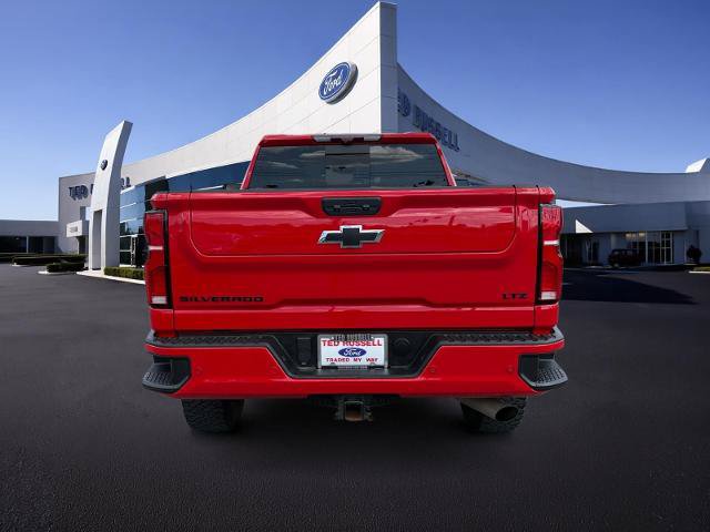 Used 2024 Chevrolet Silverado 2500 LTZ w/ LTZ Plus Package AWD/4WD image 7