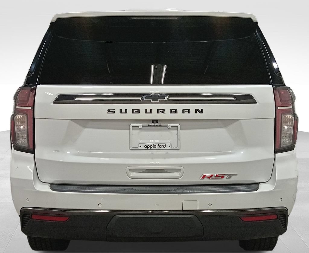 Used 2021 Chevrolet Suburban RST AWD/4WD image 4