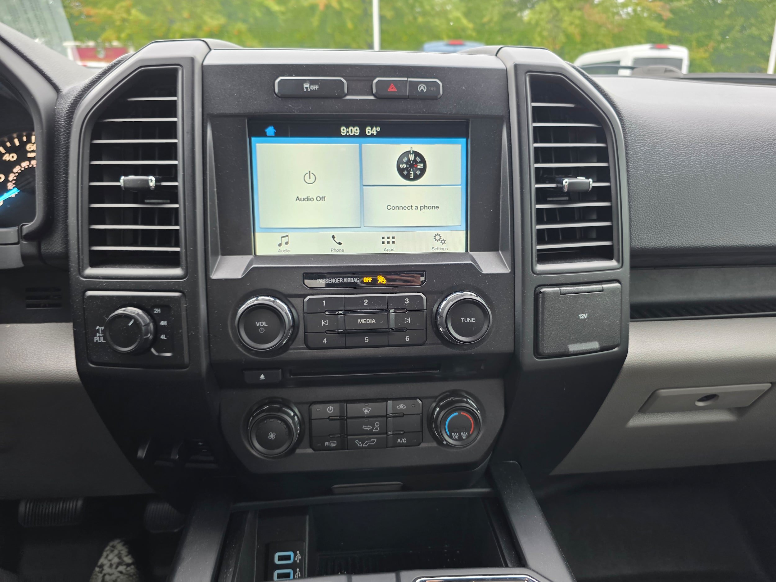 Certified 2018 Ford F150 XL w/ Equipment Group 101A Mid AWD/4WD image 13