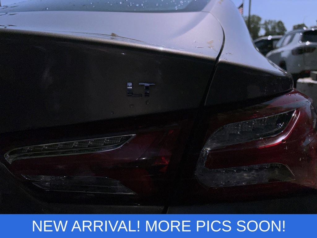 Used 2020 Chevrolet Malibu LT FWD image 9