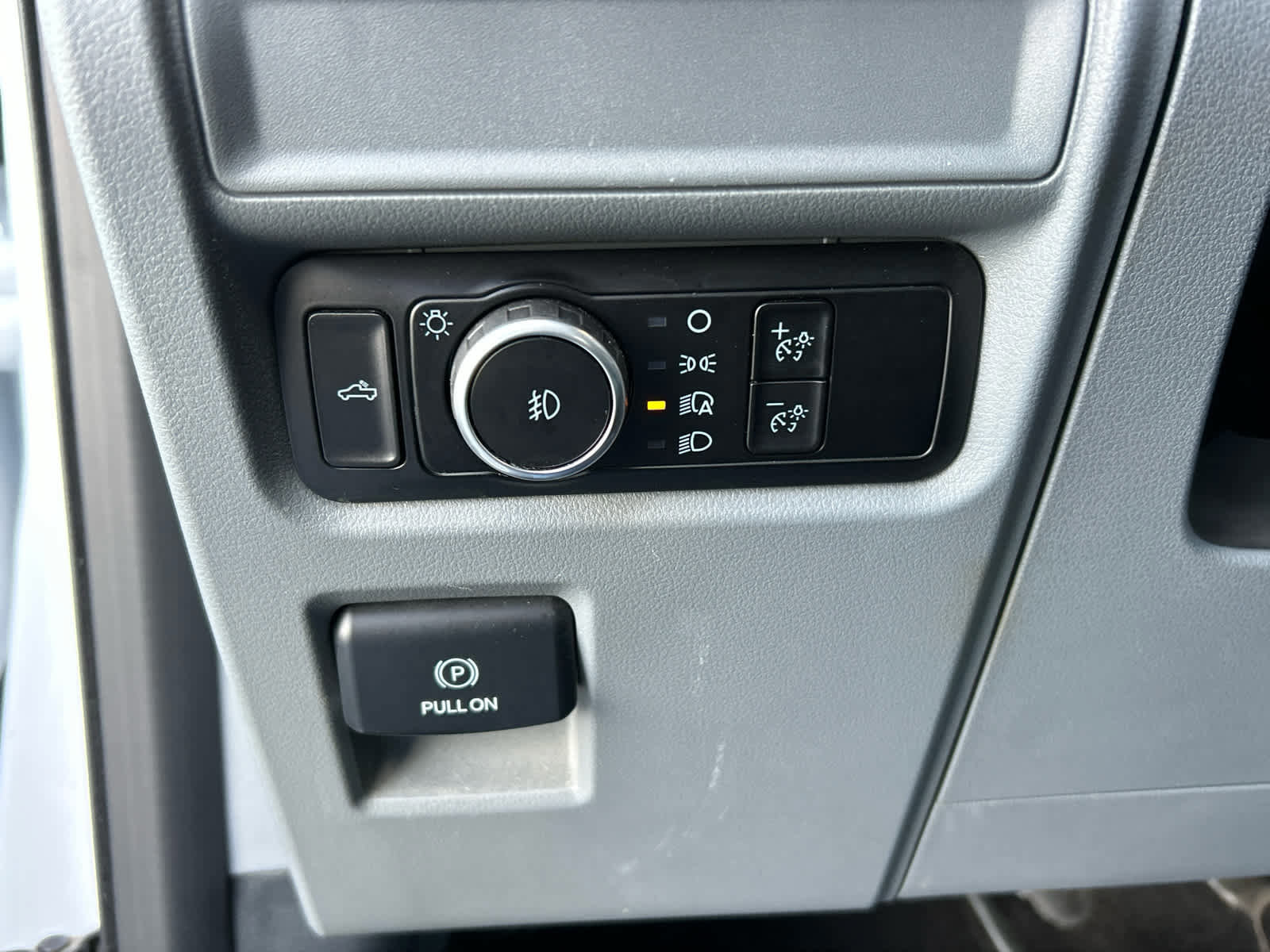 Certified 2023 Ford F150 XLT w/ Trailer Tow Package image 27