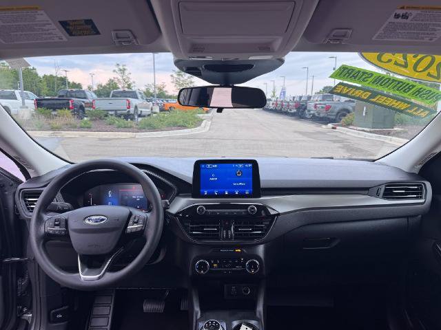 Certified 2025 Ford Escape Active AWD/4WD image 19