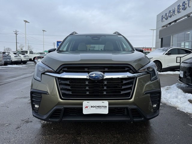 Used 2024 Subaru Ascent Limited w/ Technology Package image 6