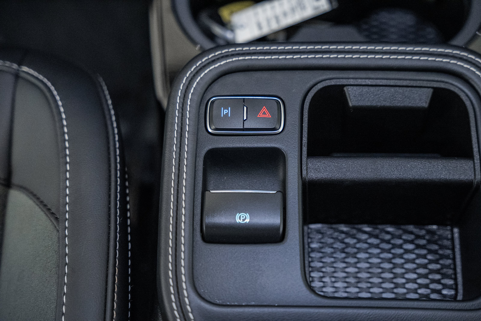 Certified 2025 Ford Mustang Mach-E GT AWD/4WD image 33