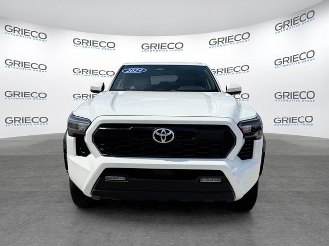 Used 2024 Toyota Tacoma TRD Off-Road AWD/4WD image 2