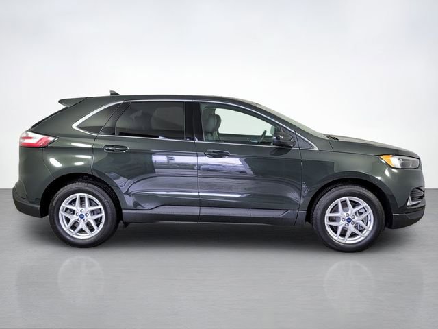 Certified 2022 Ford Edge SEL w/ Convenience Package AWD/4WD image 2